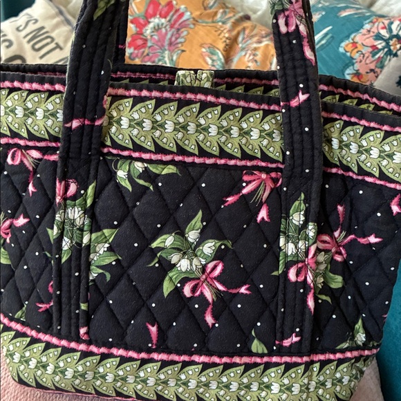 Retired Vera Bradley Floral Quilted Small Tote Bag - Picture 4 of 4